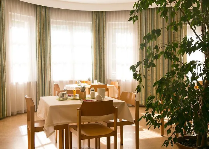 בית הארחה Haus Marillac 2*